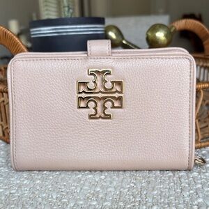 Tory Burch Pale Blush Pebbled Leather Wallet with Gold Logo